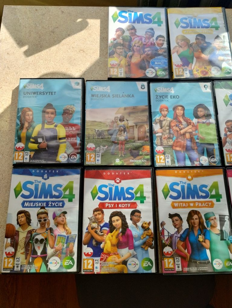 The sims 4 plus dodatki