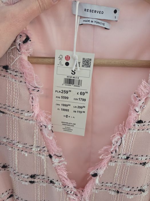 Sukienka żakietowa Reserved