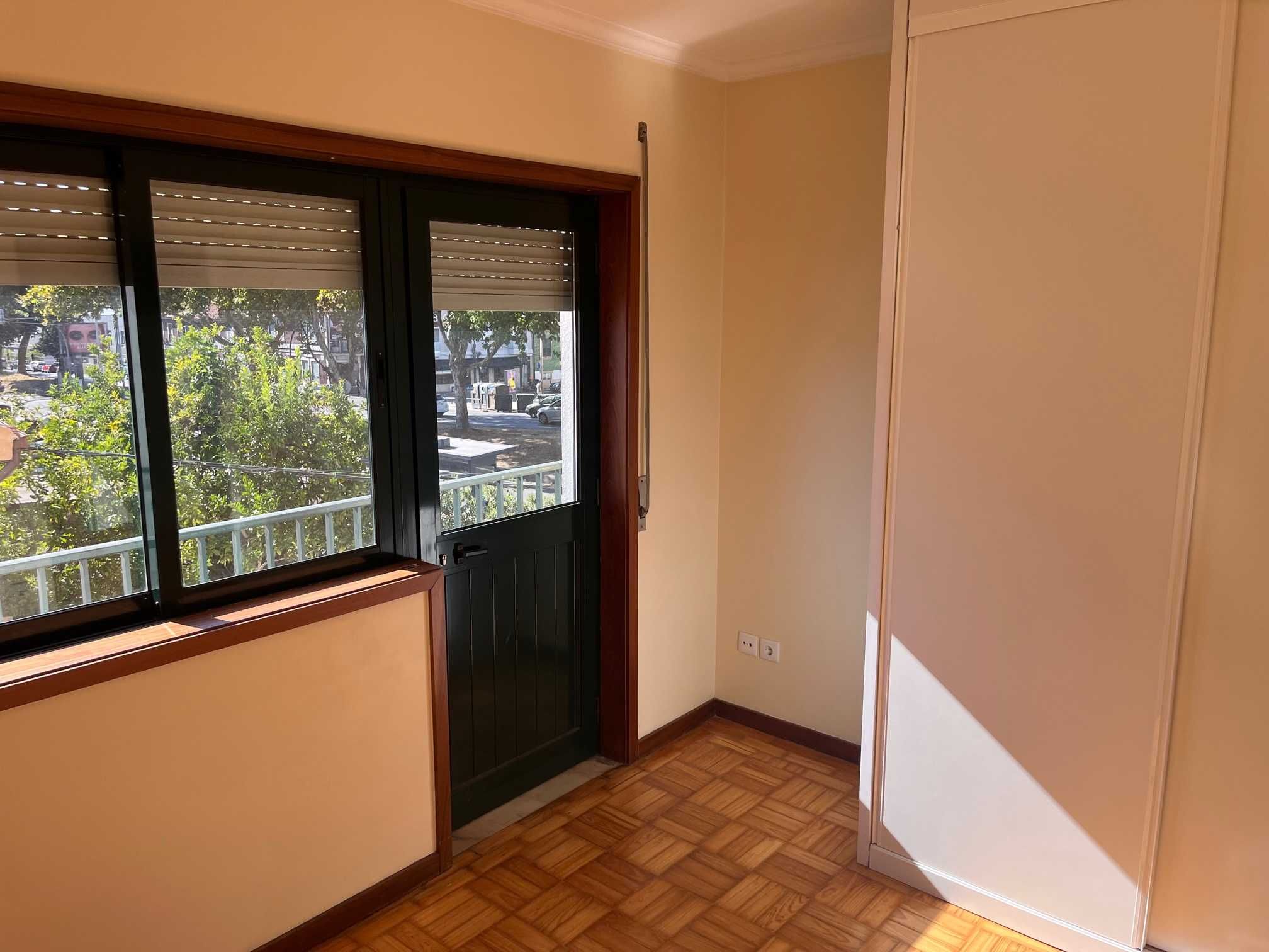 Andar de Moradia T3 - Amial