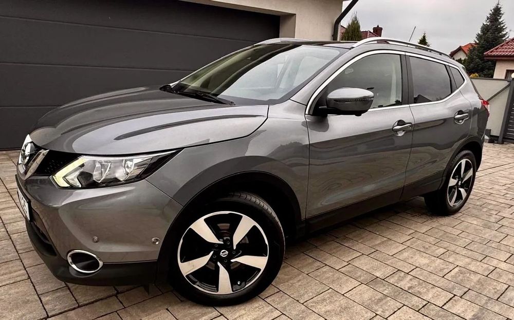 Nissan Qashqai Full! Panorama! Kamera 360! Navi! Manual! Tempomat! Alu!