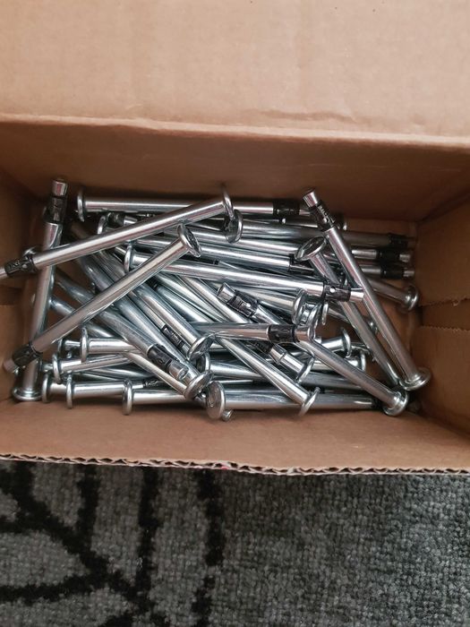 Kotwa sworzniowa wbijana