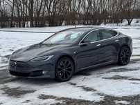 Tesla Model S Performance Raven Long Range