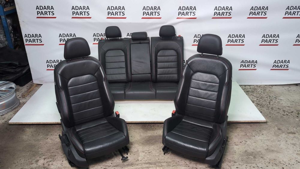 Комплект сидений с Volkswagen Golf 2018 (mk7.5) GTI Хэтчбек