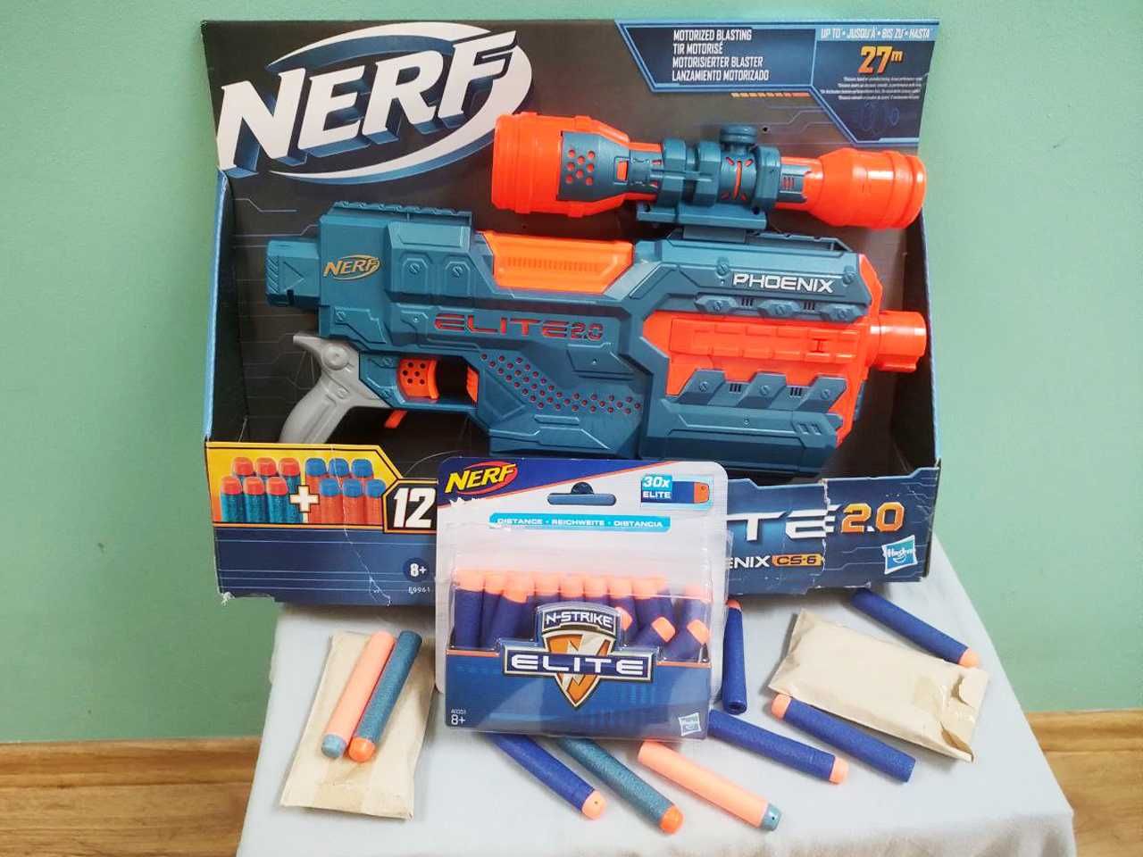Nerf Elite 2.0 Phoenix CS-6 z celownikiem i 30 strzałkami w zestawie!