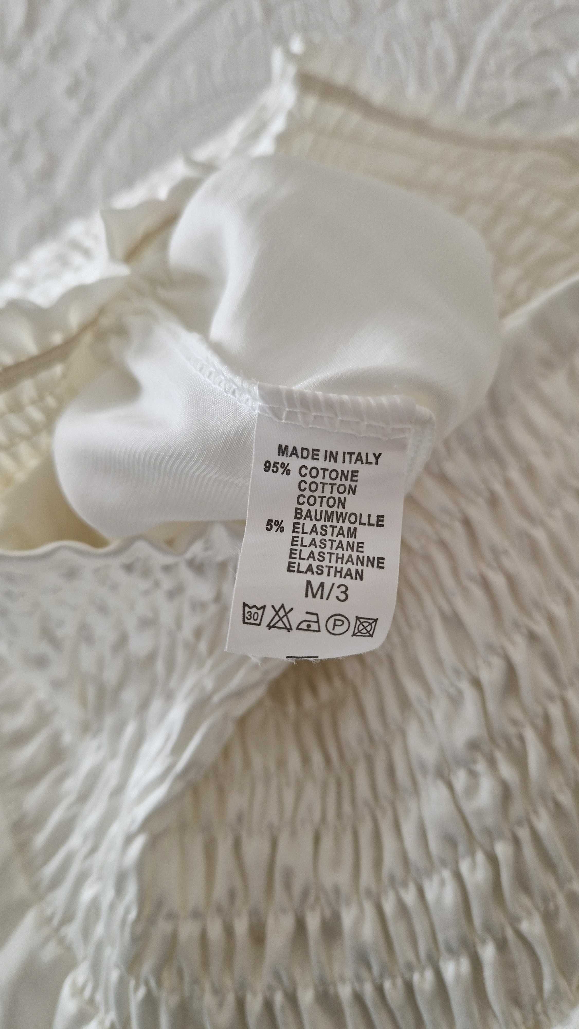 Macaco branco de cetim, com cinto, tamanho M, novo