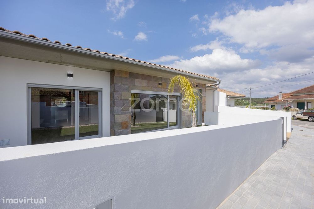 Moradia T3 Nova || Boavista || Leiria