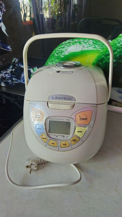 Фактически новая Мультиварка Liberton LMC 05-02
Всі у кого є хороша му