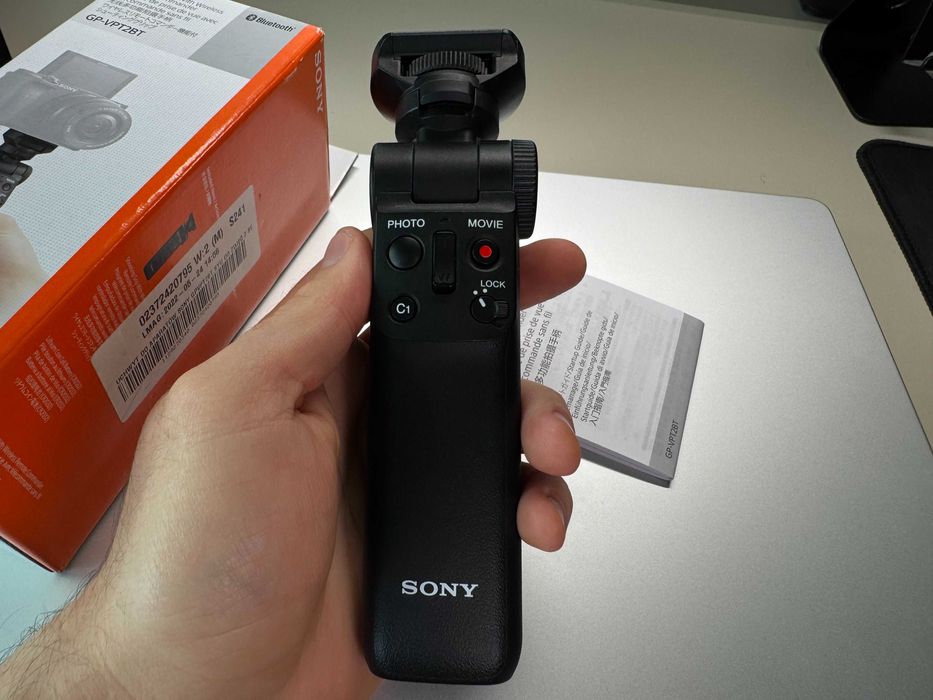 SONY GP-VPT2BT Uchwyt statyw Bluetooth z Pilotem do Aparatu. Stan BDB