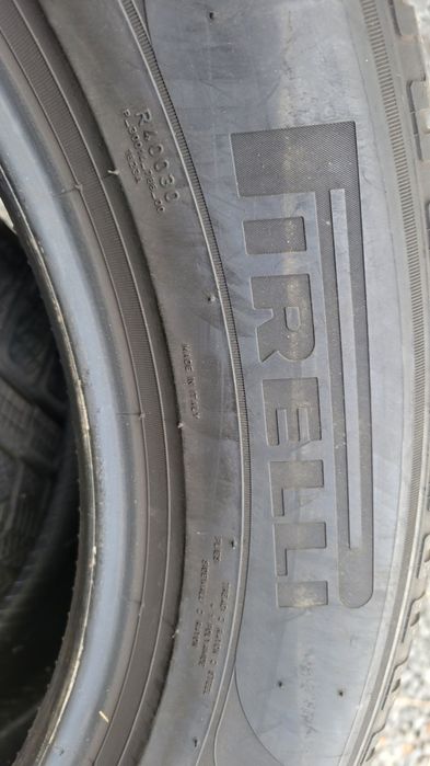 Шини 275/50/20 Pirelli 2022 рік