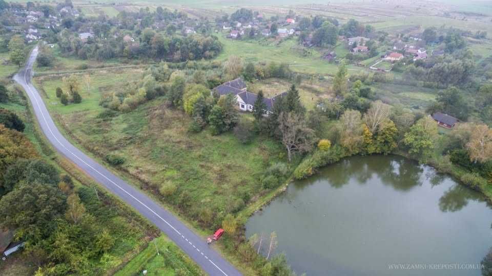 Продаж будинку в селі Хлиплі