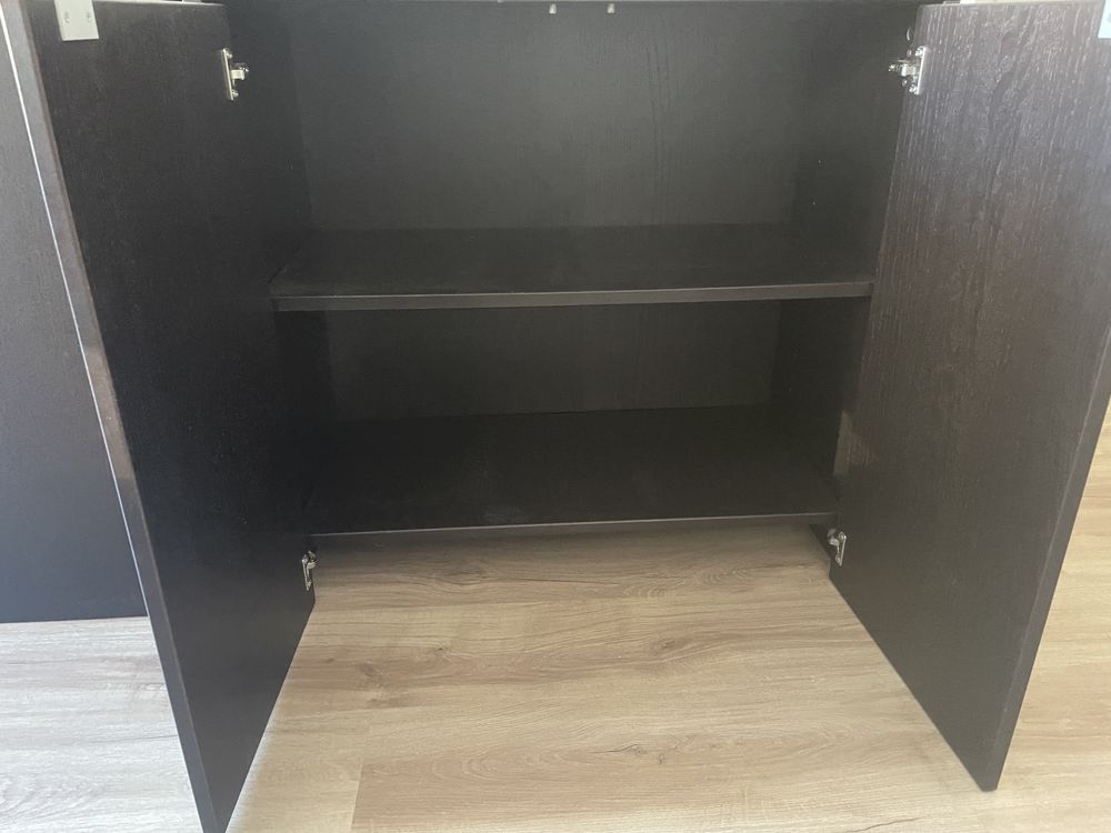 2 moveis tipo aparador - 100€ só até sábado de manhã.