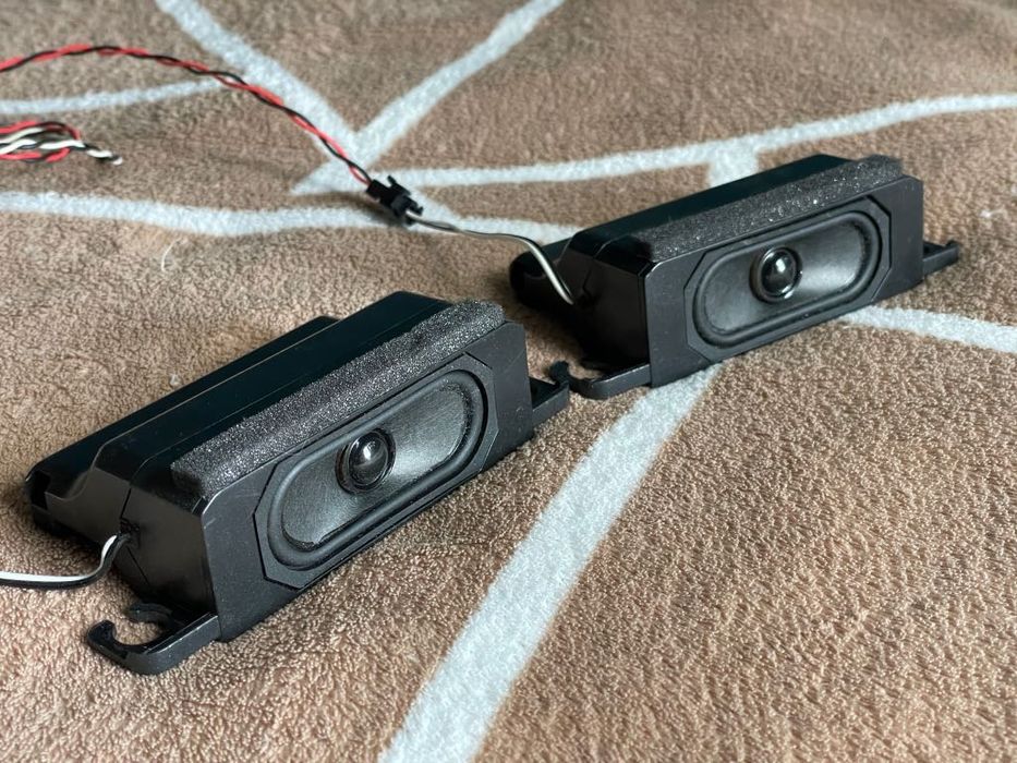 głośniki z demontażu, 2szt,  11W, 4ohm z kabelkami, sprawne