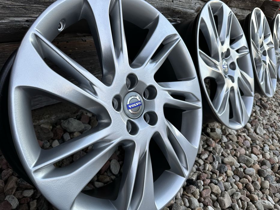 VOLVO V40 V60 S60 S80 V70 S40 XC60 kpl FELGI koła 18” 5x108 ET50 okazj