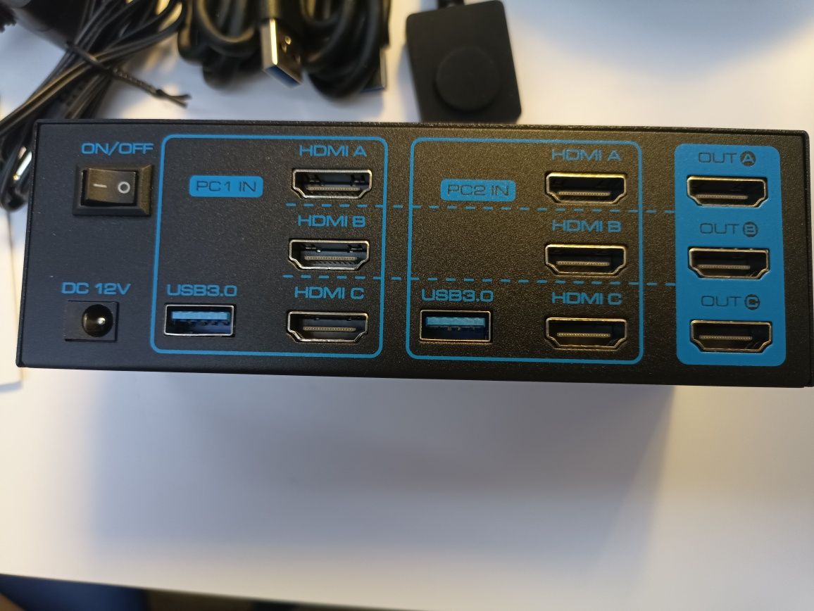 Kvm switch 3 монітори 8k 60hz
