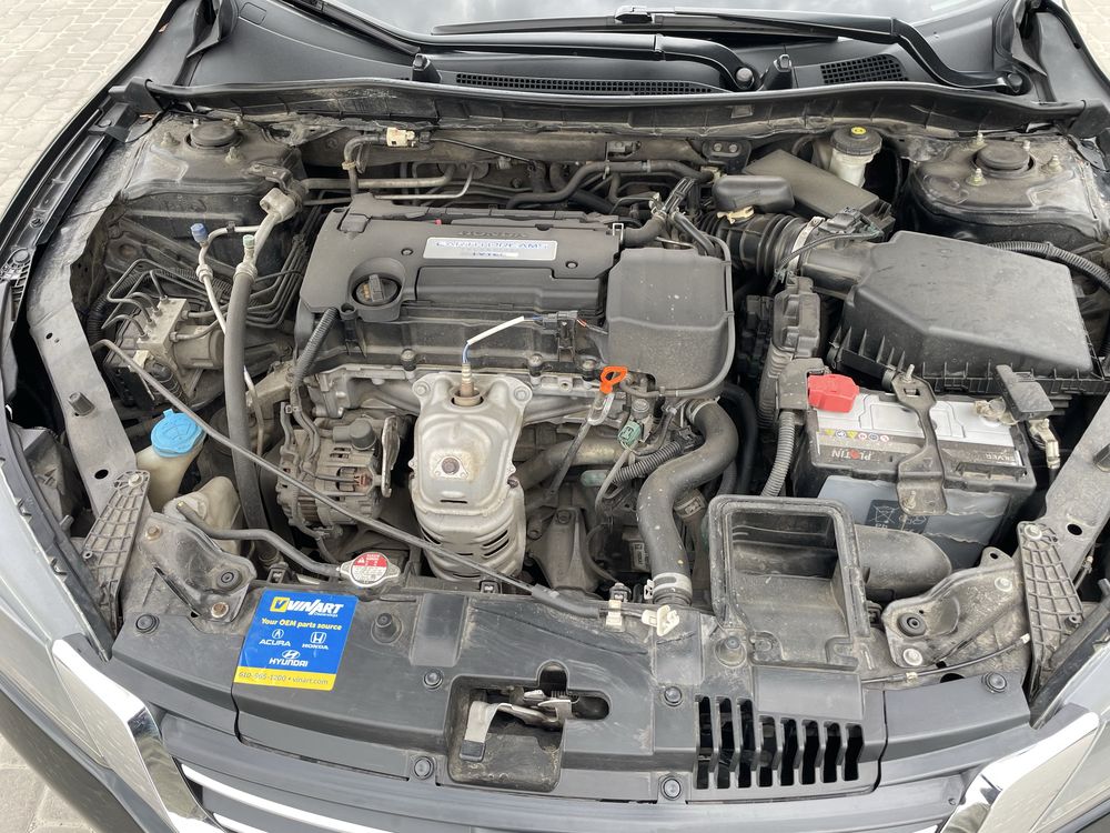 Honda accord 9 2015