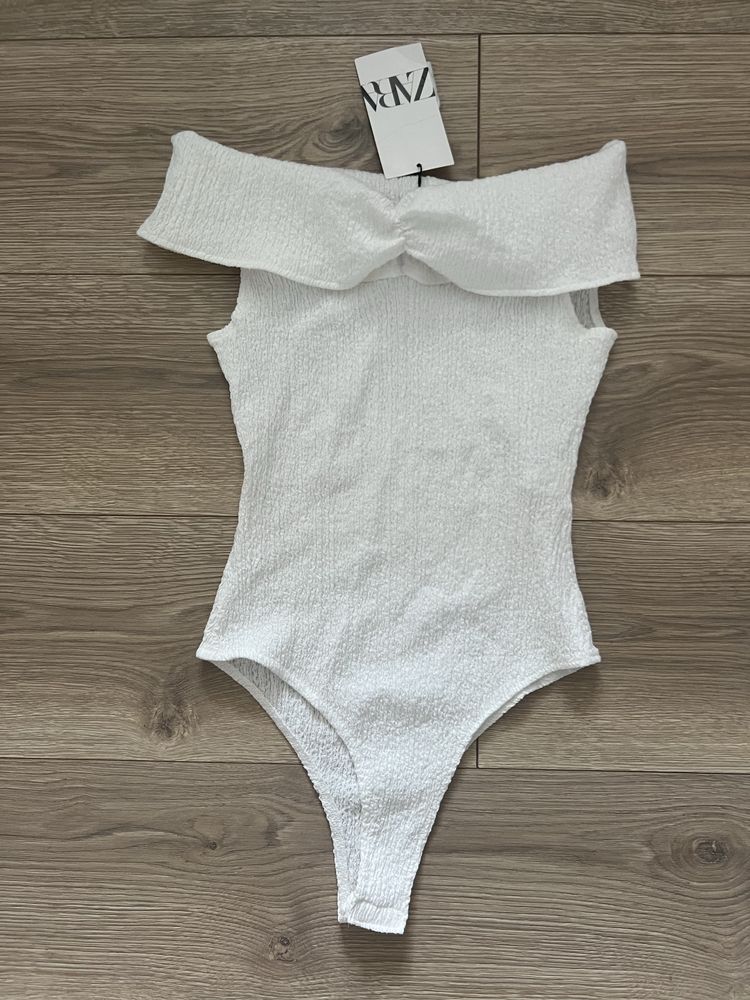 Нове боді зі зборкою zara