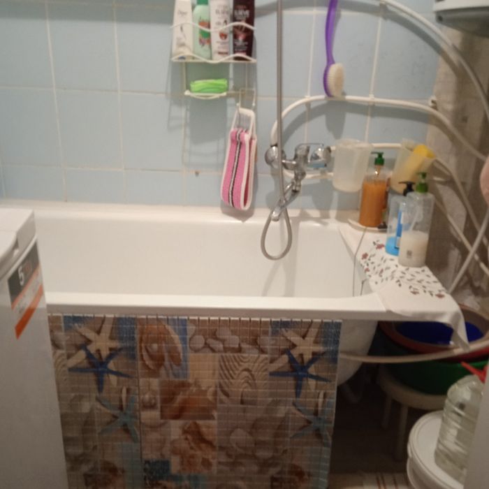 2-х кімната квартира в центрі селища Веселинове