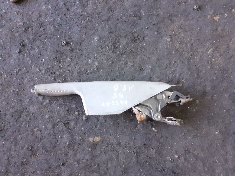 DŹWIGNIA RĘCZNEGO VOLKSWAGEN VW PASSAT B5 -00