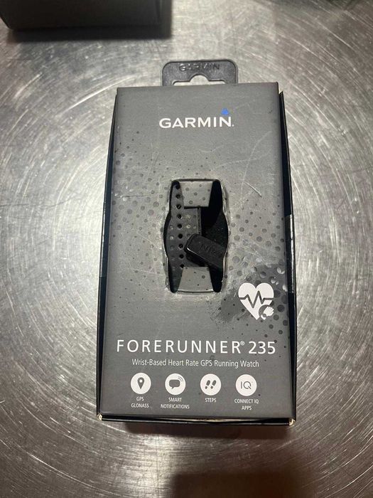 Relógio Garmin Forerunner 235