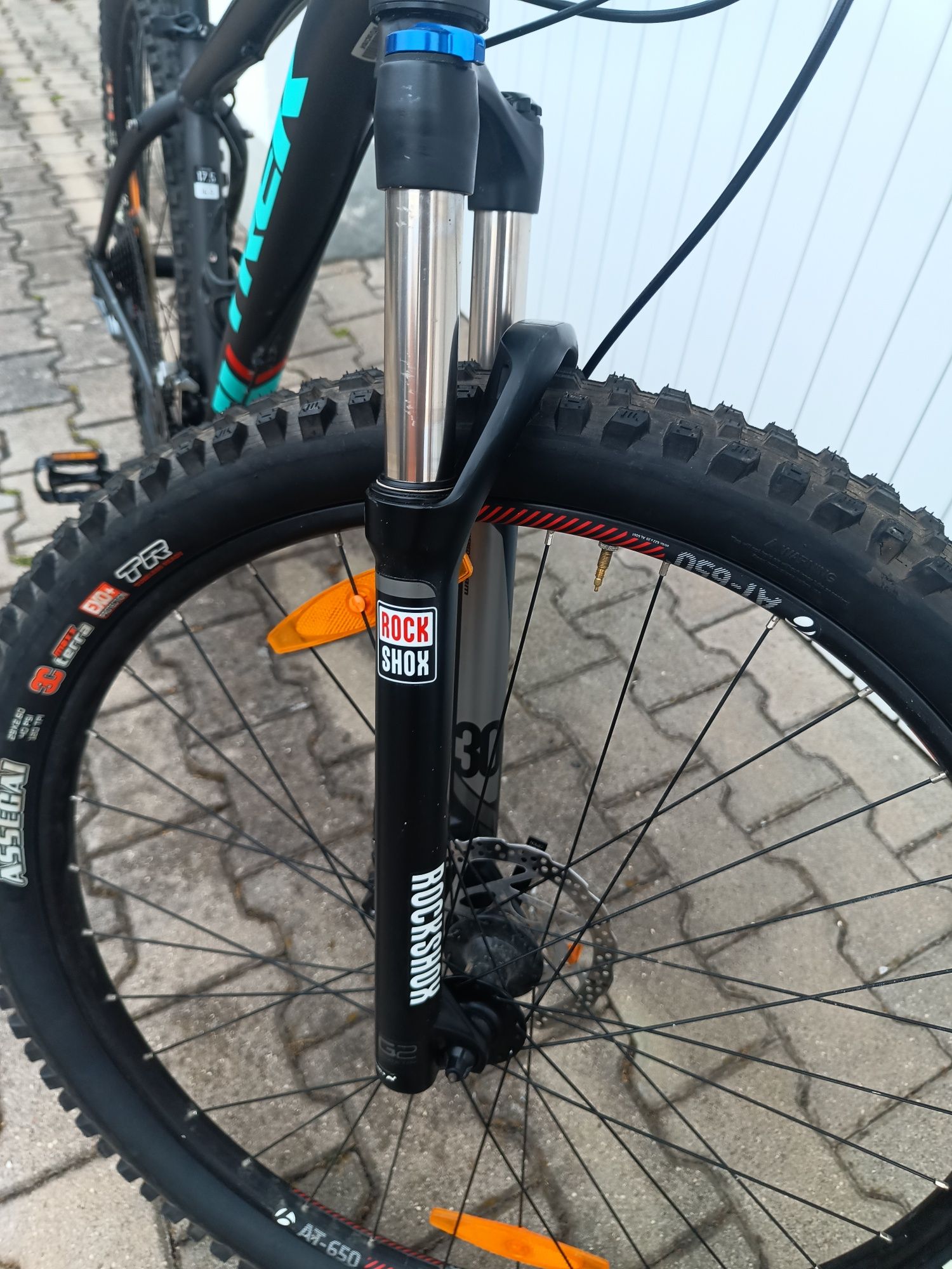Trek X Caliber 7/Rama16,5/RockShox/Koła29/3x9Acera