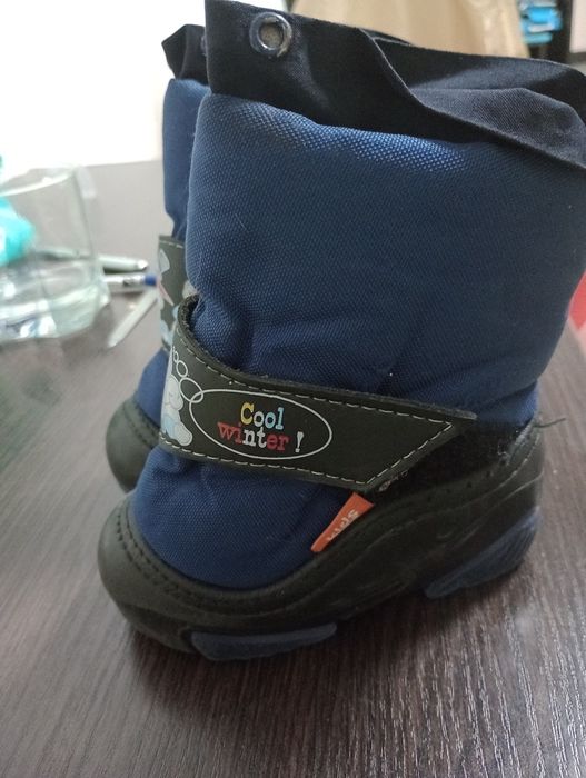 Сапожки дитячі..
