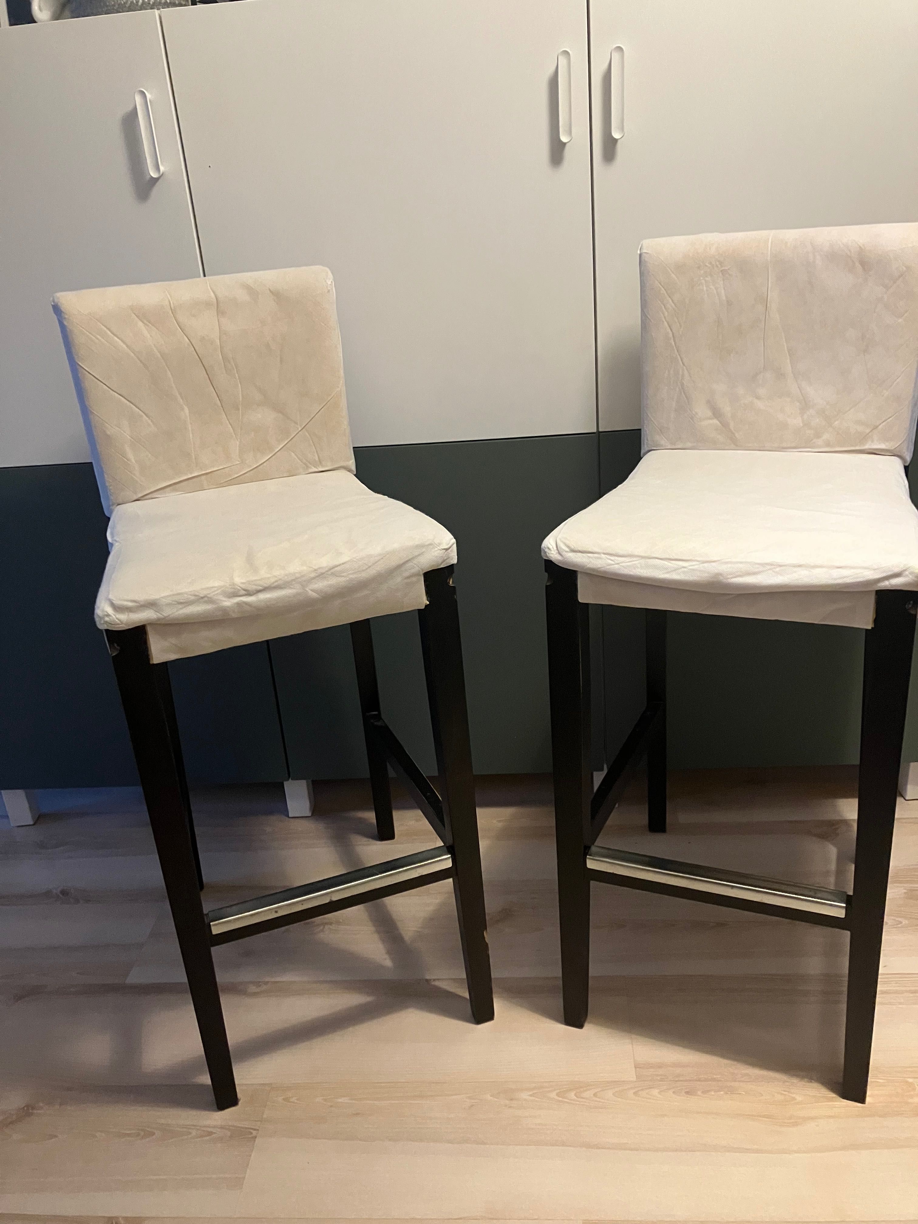 Dwa krzesła barowe Ikea