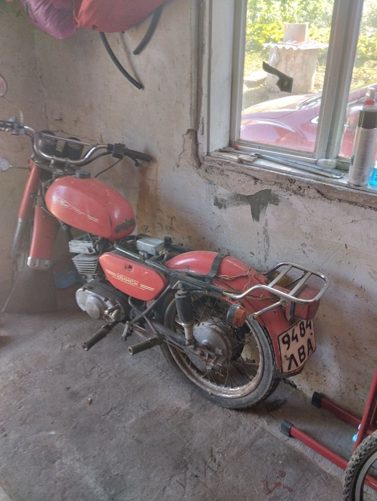 Продам Мінськ 125