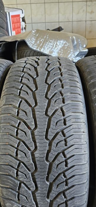Opony całoroczne 235- 55- 17