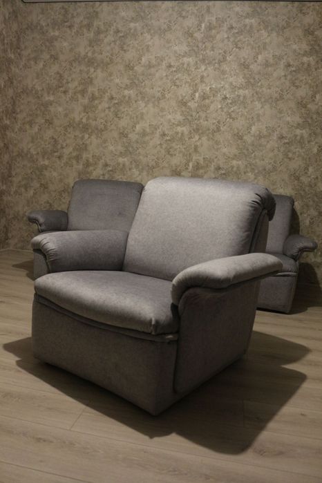 Диван і крісло (повна реставрація)