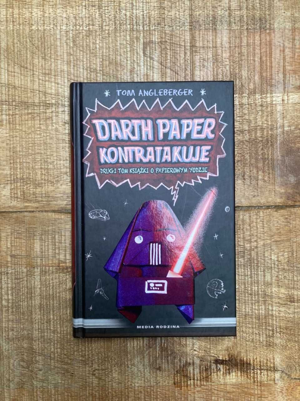 Darth Paper kontratakuje. Drugi tom książki o Papierowym Yodzie