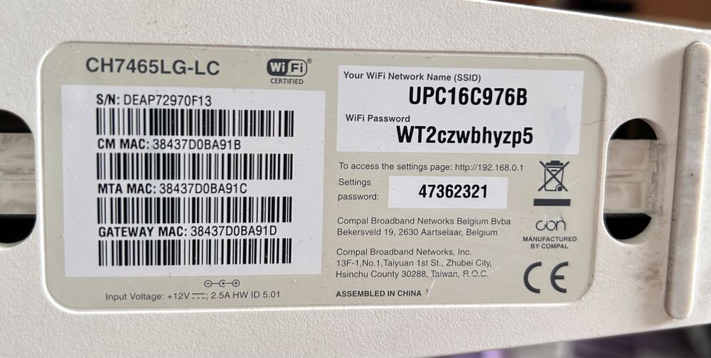 Router wifi UPC16C976B