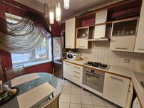 Сталинка 80 кв.м. с автономкой, пр. Университетский (Гагарина)