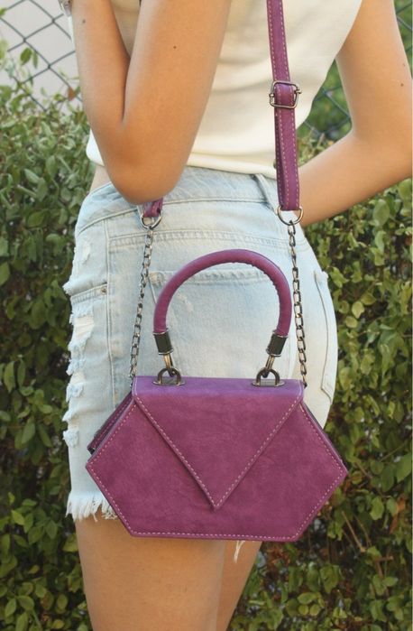 Фірмова жіноча сумка