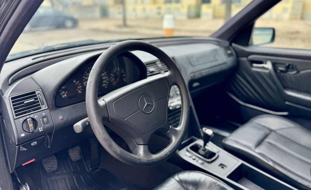 Mercedes W202 C280 Manual Gasolina