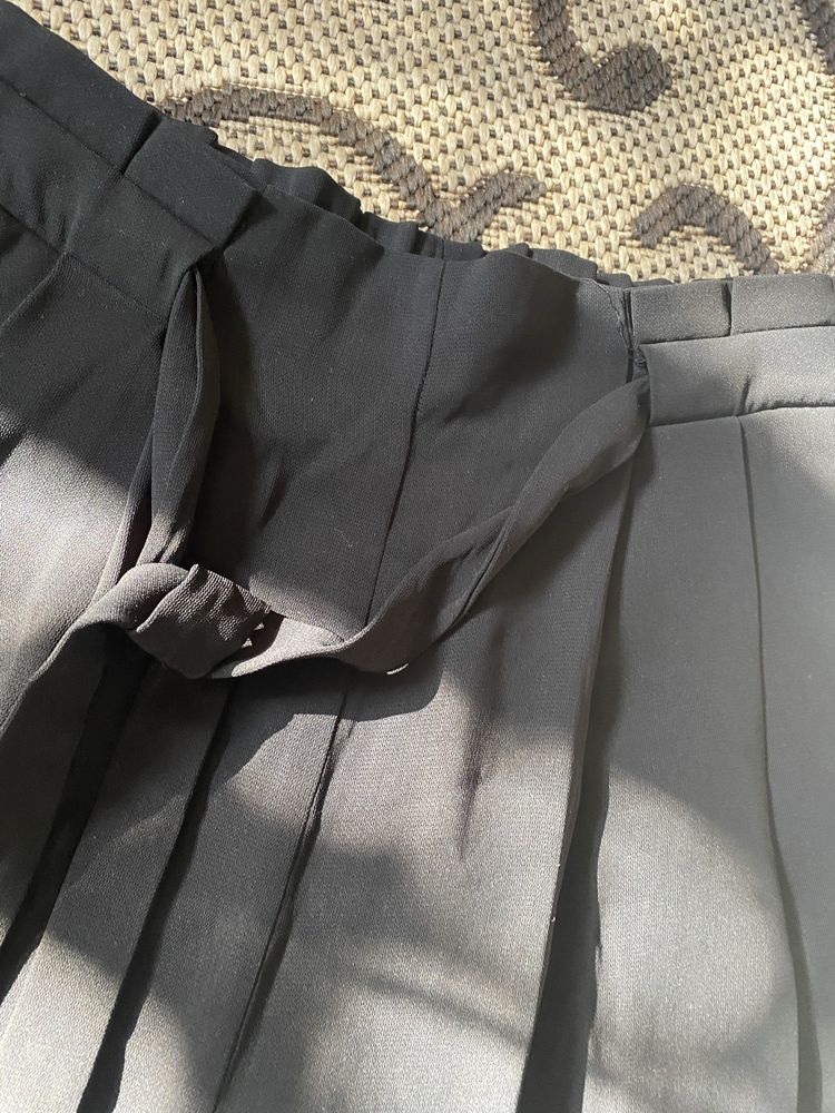 Черные кюлоты Zara укороченные брюки зара