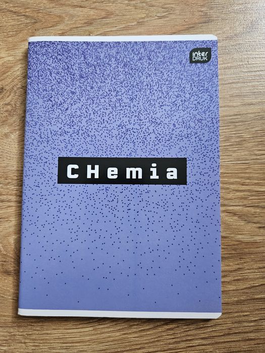 Zeszyt w kratkę do chemii