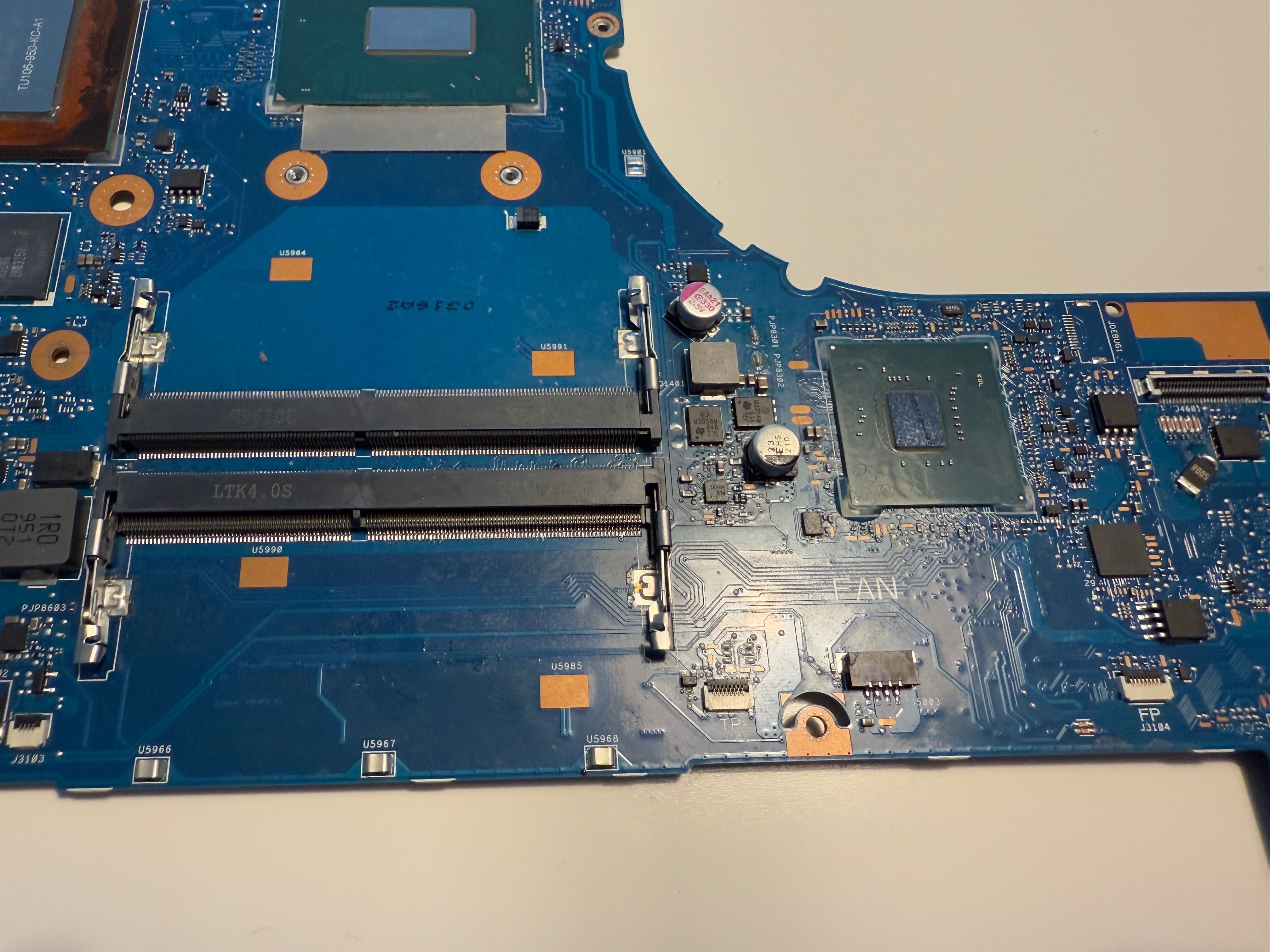 Asus ProArt Studiobook W700: Płyta główna W700G3T Rev 2.0 - DO NAPRAWY