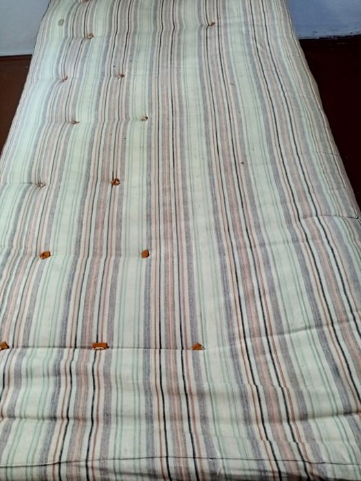 Матрас ватний . Ковдра ватна..