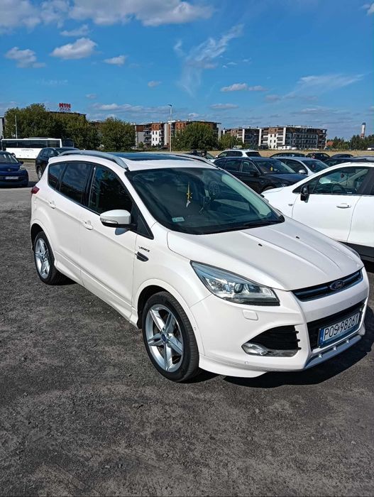 Sprzedam Ford Kuga kolor biała 2014