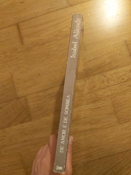 Livro de Amor e de Sombra