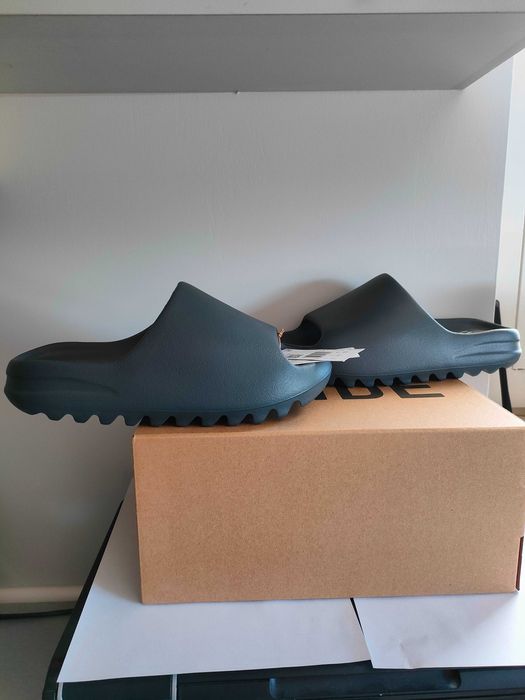 Klapki Yeezy Slide Slate Grey 42 ID2350