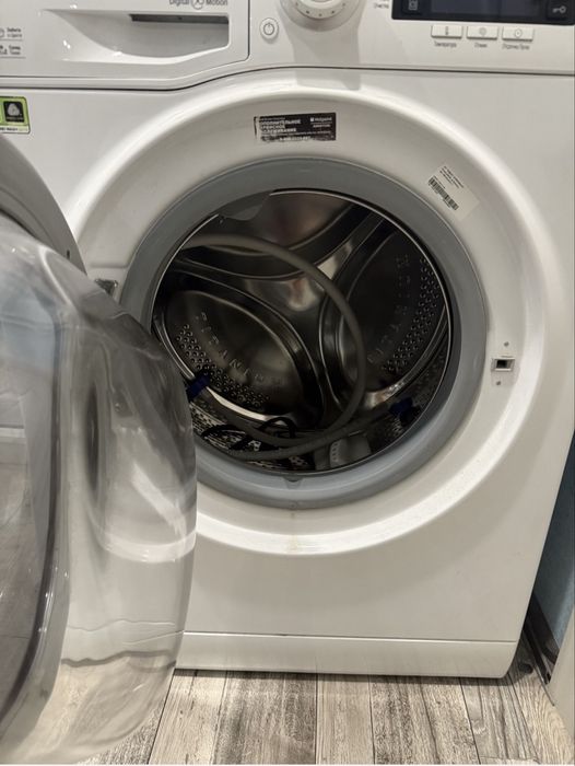Стиральная машинка ariston hotpoint запчасти