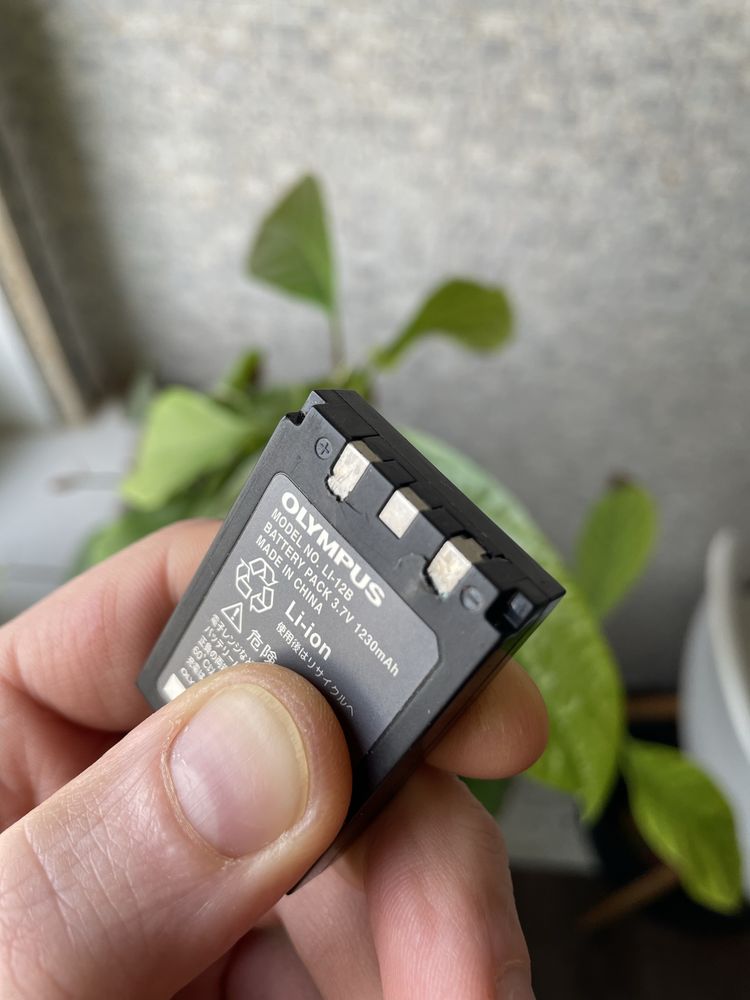 Акумулятор Olympus Li-12b