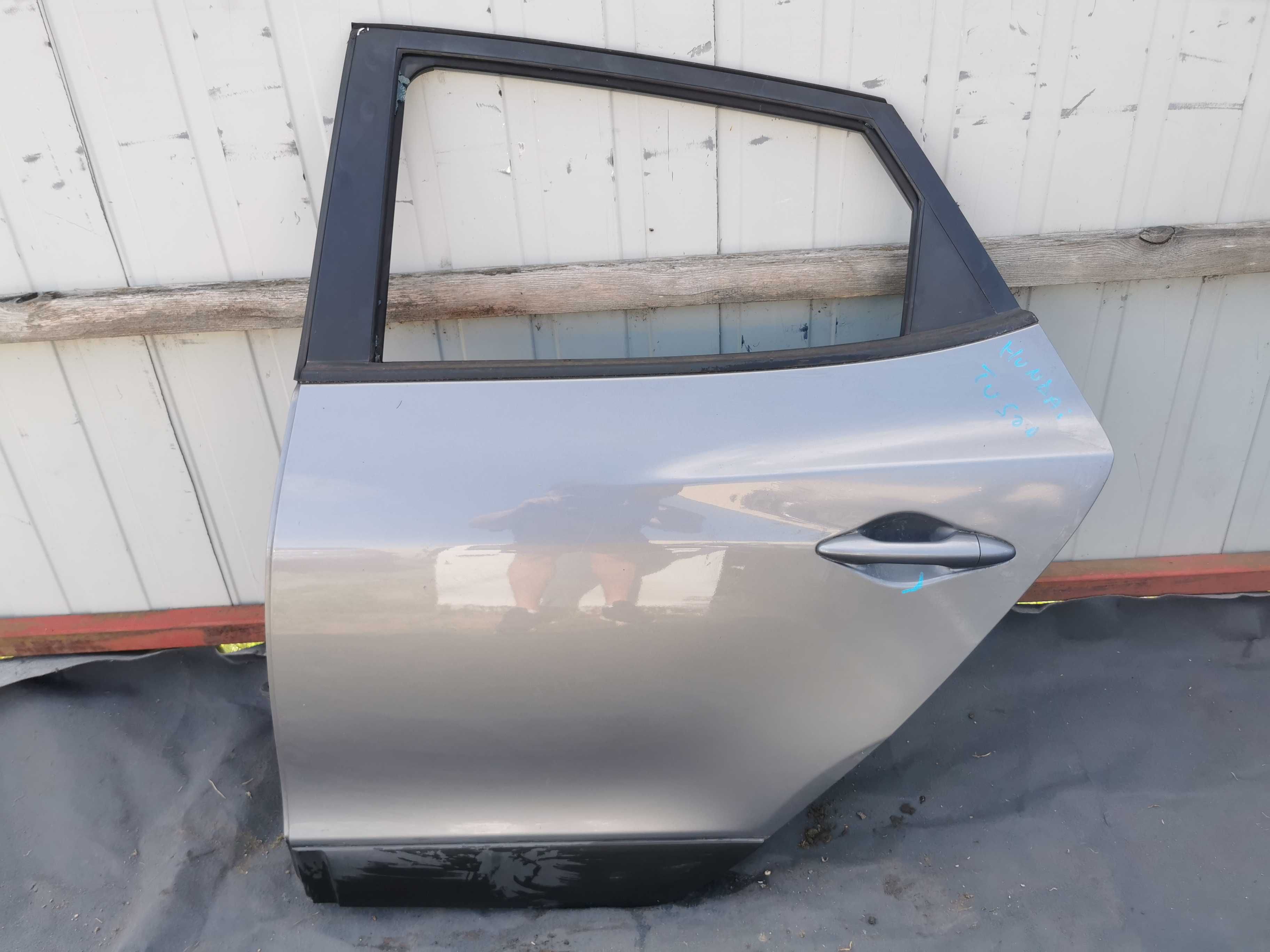 hyundai ix35 09-15 drzwi lewe tył tylne