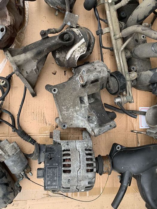 дросельна заслонка BMW E46 M43 1.8 1.9