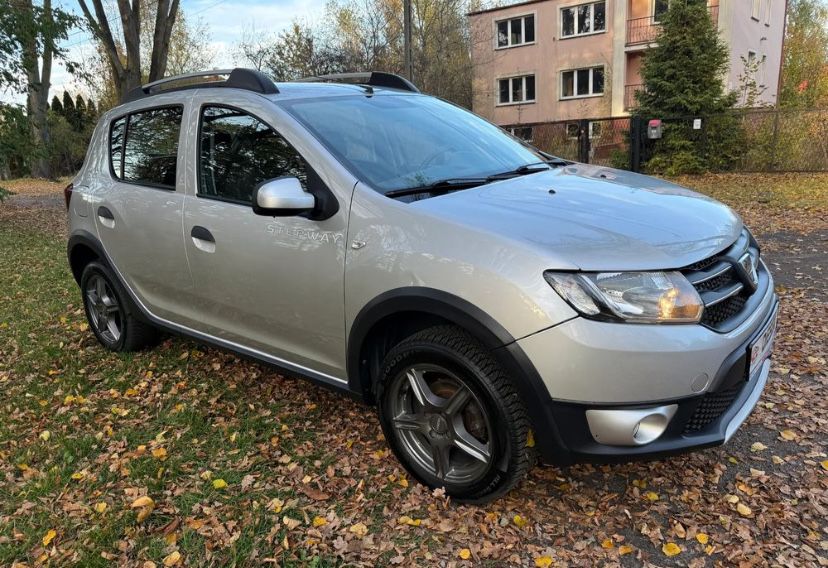 Dacia Sandero StepWay 2013 дизель 1.461 dCi