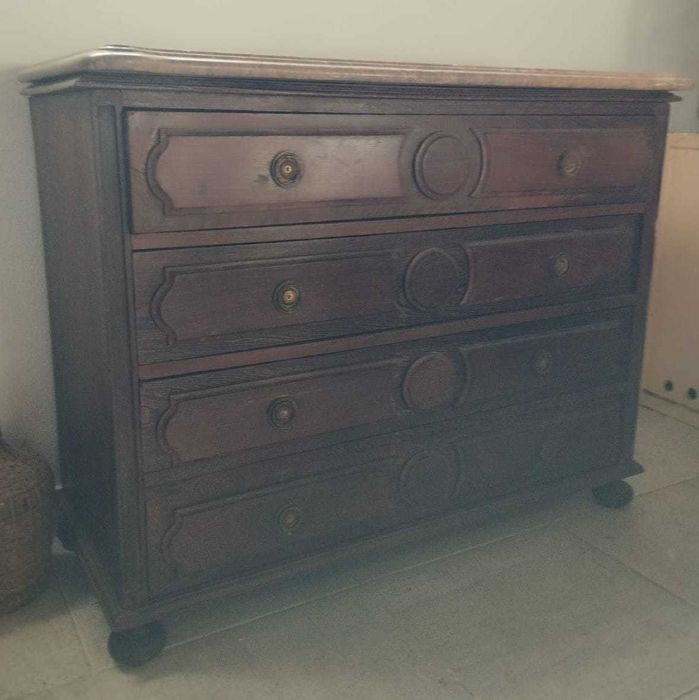 Cómoda madeira maciça com espelho