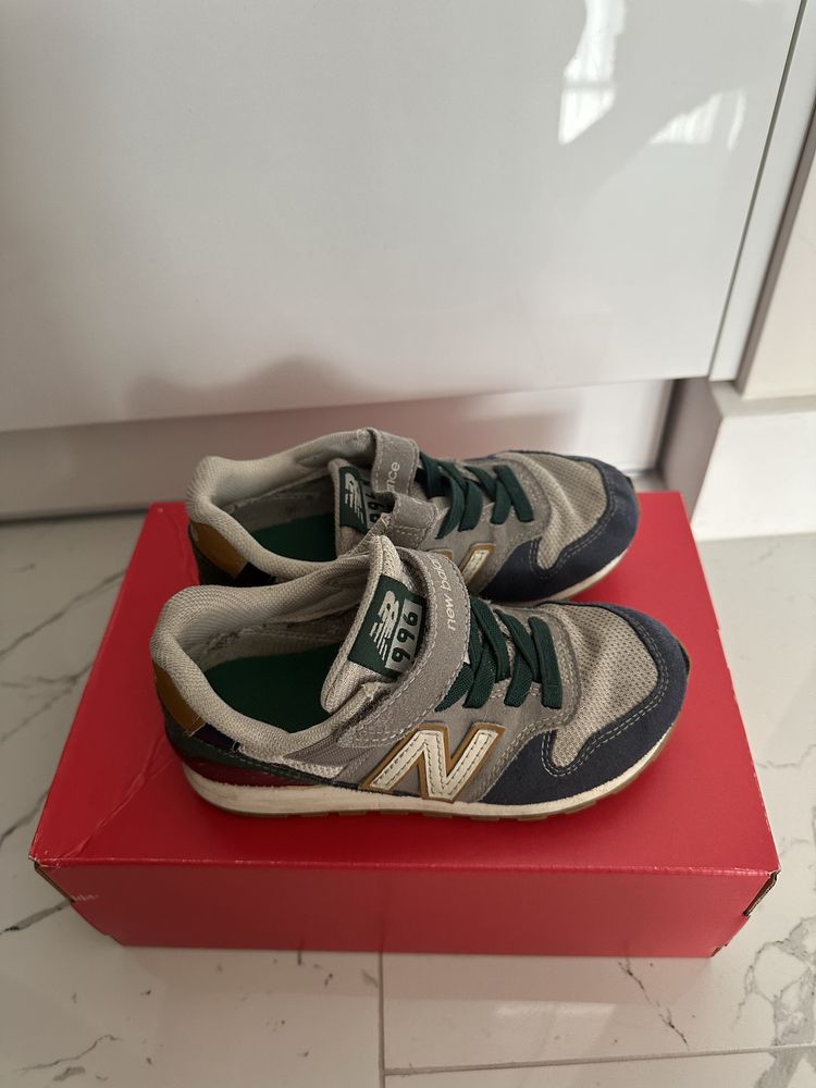 Детские New Balance р. 30