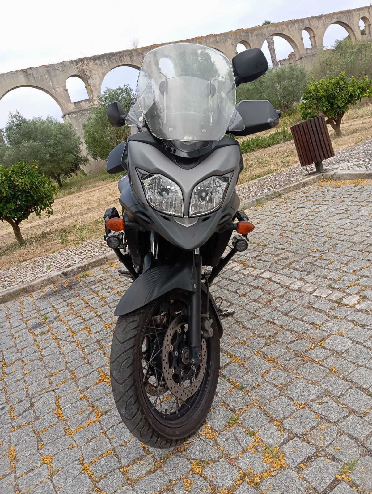 Suzuki V-Strom  2016