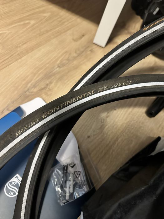 Opony CONTINENTAL Contact Speed 700x28C